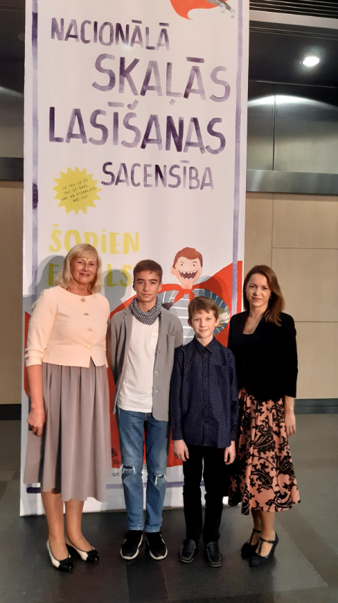 Indiāņu Un Suitu Kultūra, 13 Grāmatas Un Grāmatzīmes. Rakstniece Dace Priede